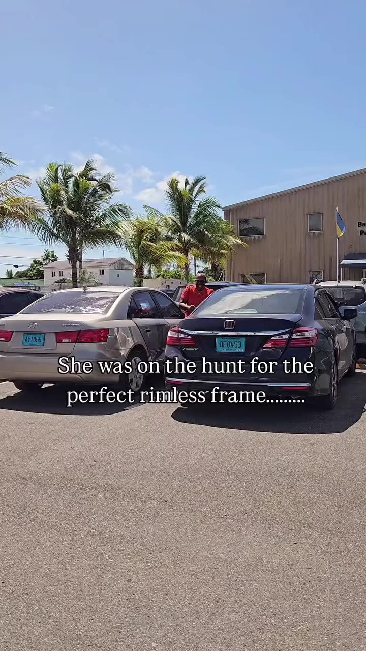 She was on the hunt for a rimless frame, and baby… WE FOUND IT. Miss Paulette…