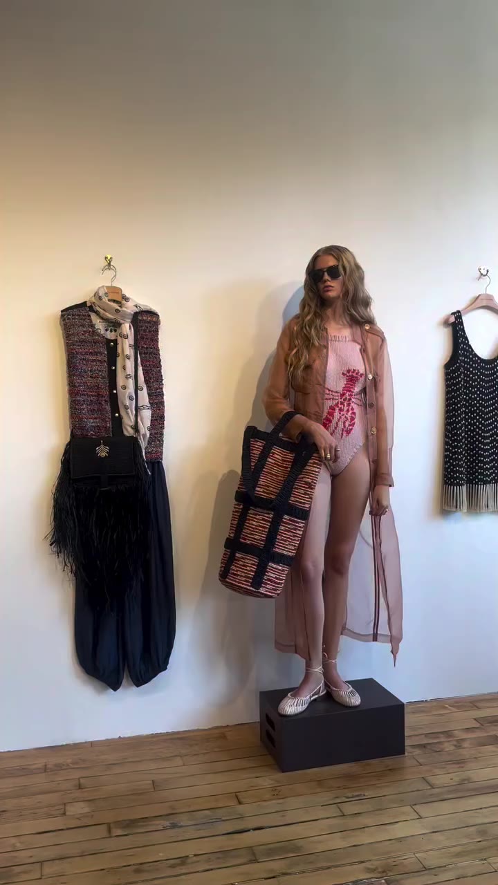 Our host @alexiamchriste attended the SS27 @alixofbohemia NYFW show ✨ The…