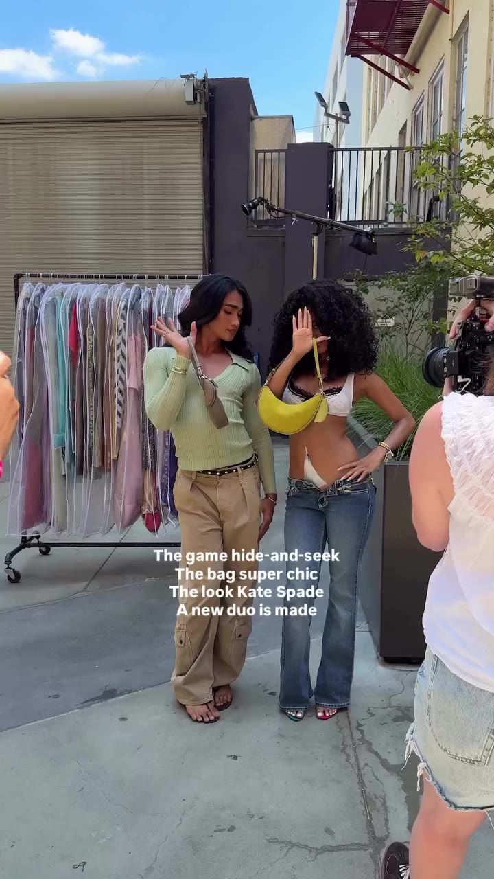 Found your new favorite Duo(s) @tyla @bretmanrock and their bags 💅 #katespadeny