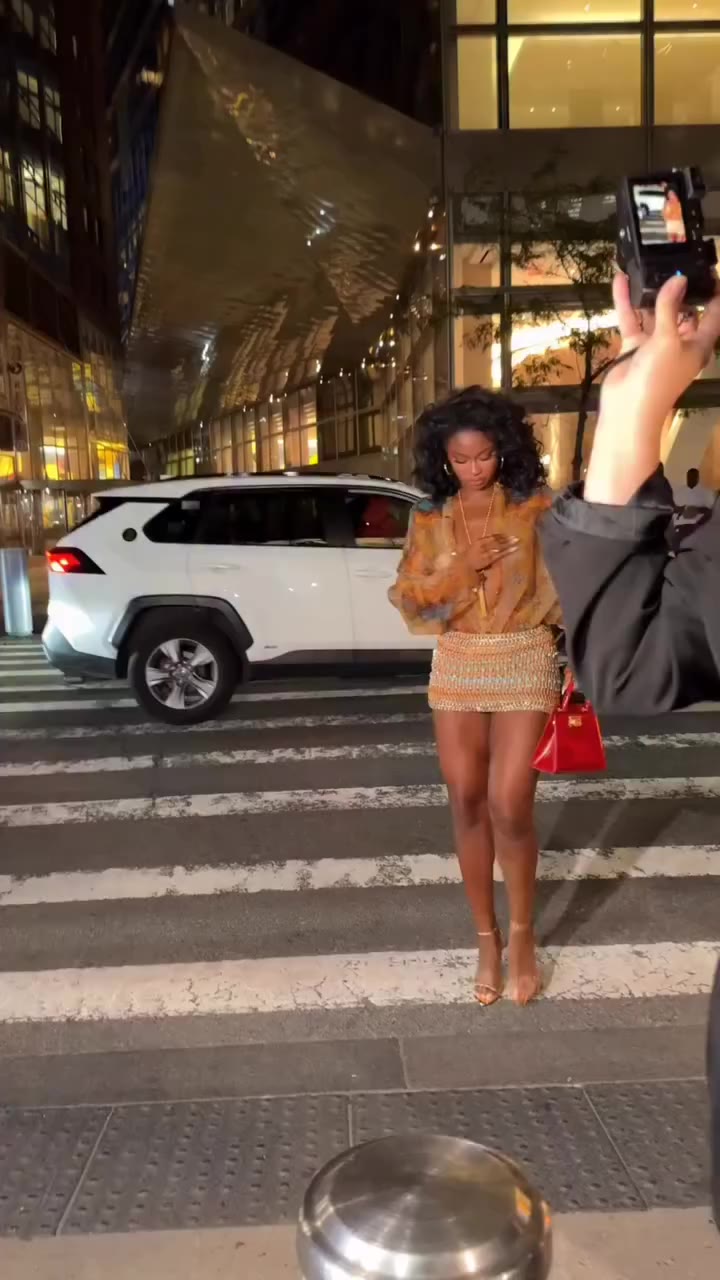 #BlackGirlsWithStyle @cocojones RP @marieclairemag Follow @stylebymi @doseofmi…