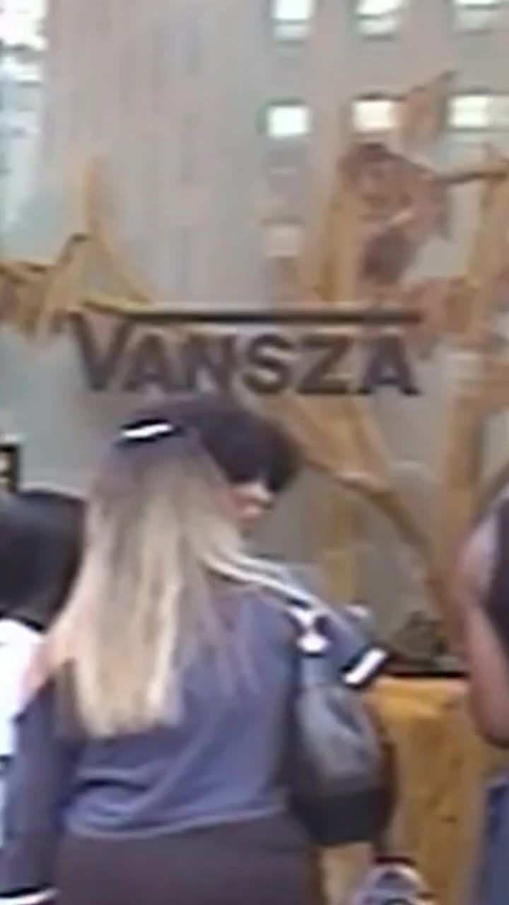 VANSZA ❤️ NY Video: @notmrblue @rbumali