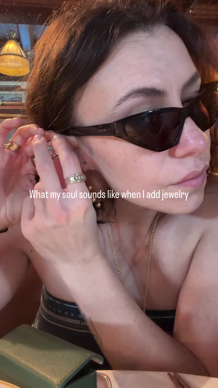 What my soul sounds like when I add jewelry…