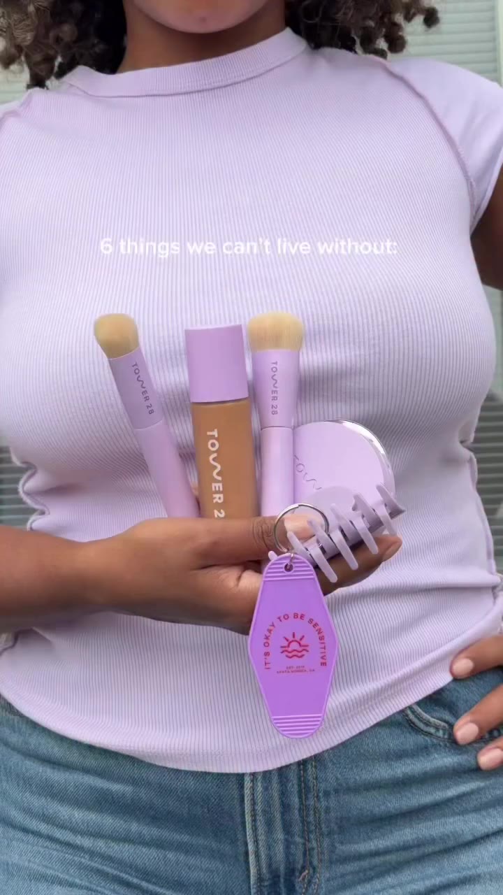 only the essentials 🥰💜 what’s your go-to Tower 28 product?