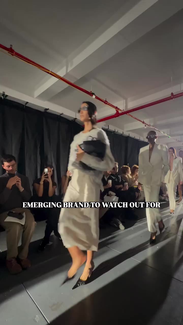 @cicaedia I see the vision! I’m watching 🙇🏿 #fashion #stylist #style…
