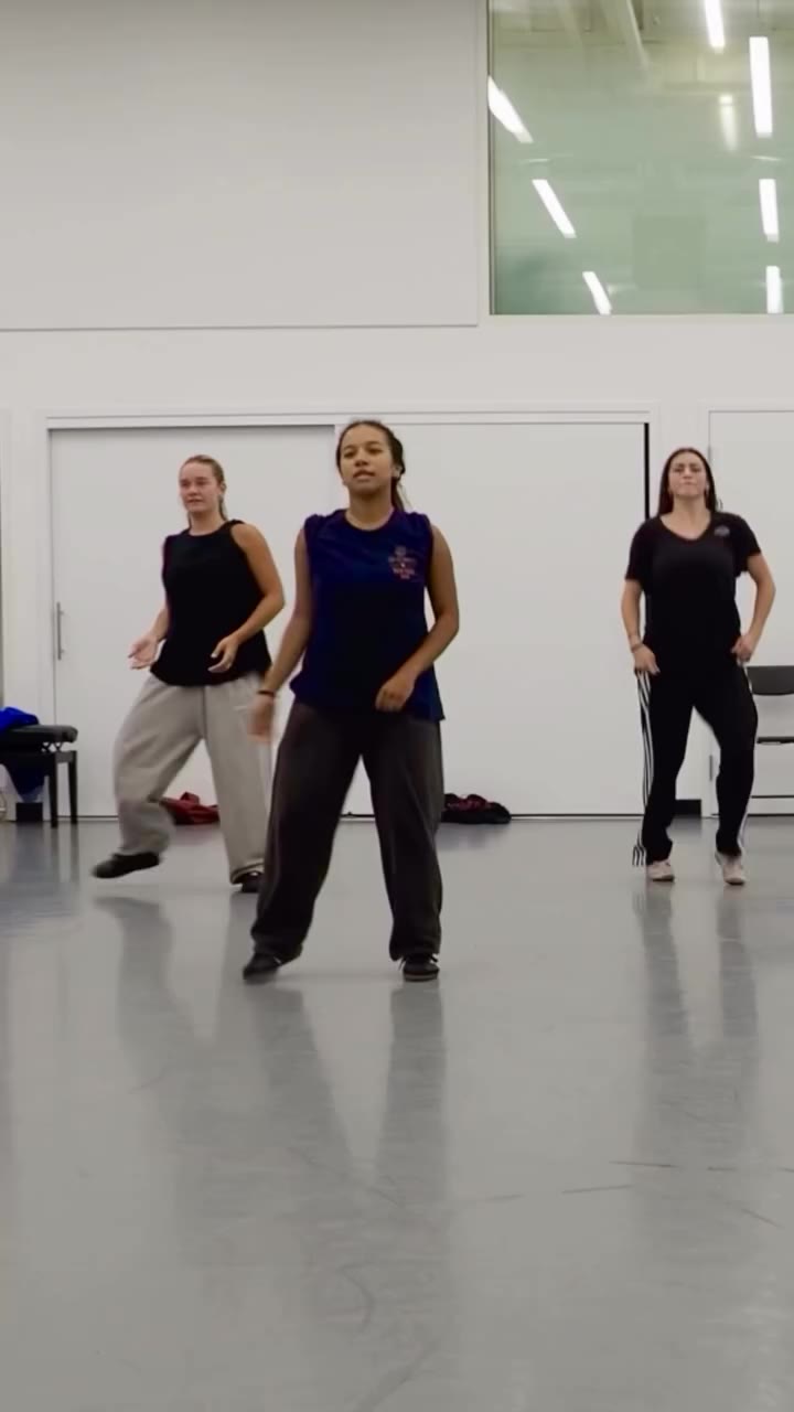 first monday of the yearrrr @teamshaka choreo by shaka vps!! @larafvelasquez…