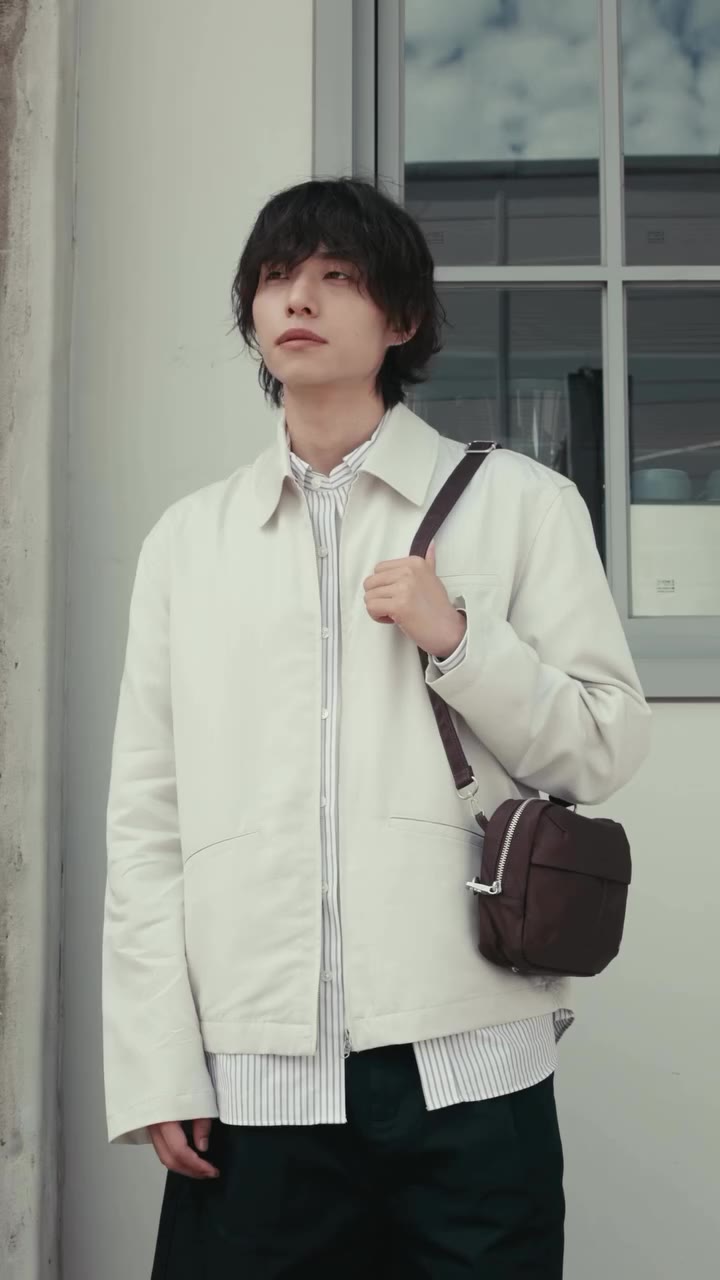 SAFE DAYS WALLET BAG 보안 기능에 수납력을 더한 지갑 겸용 월렛백. 방검 원단과 RFID 차단 필름, 잠금 지퍼와 세이프…