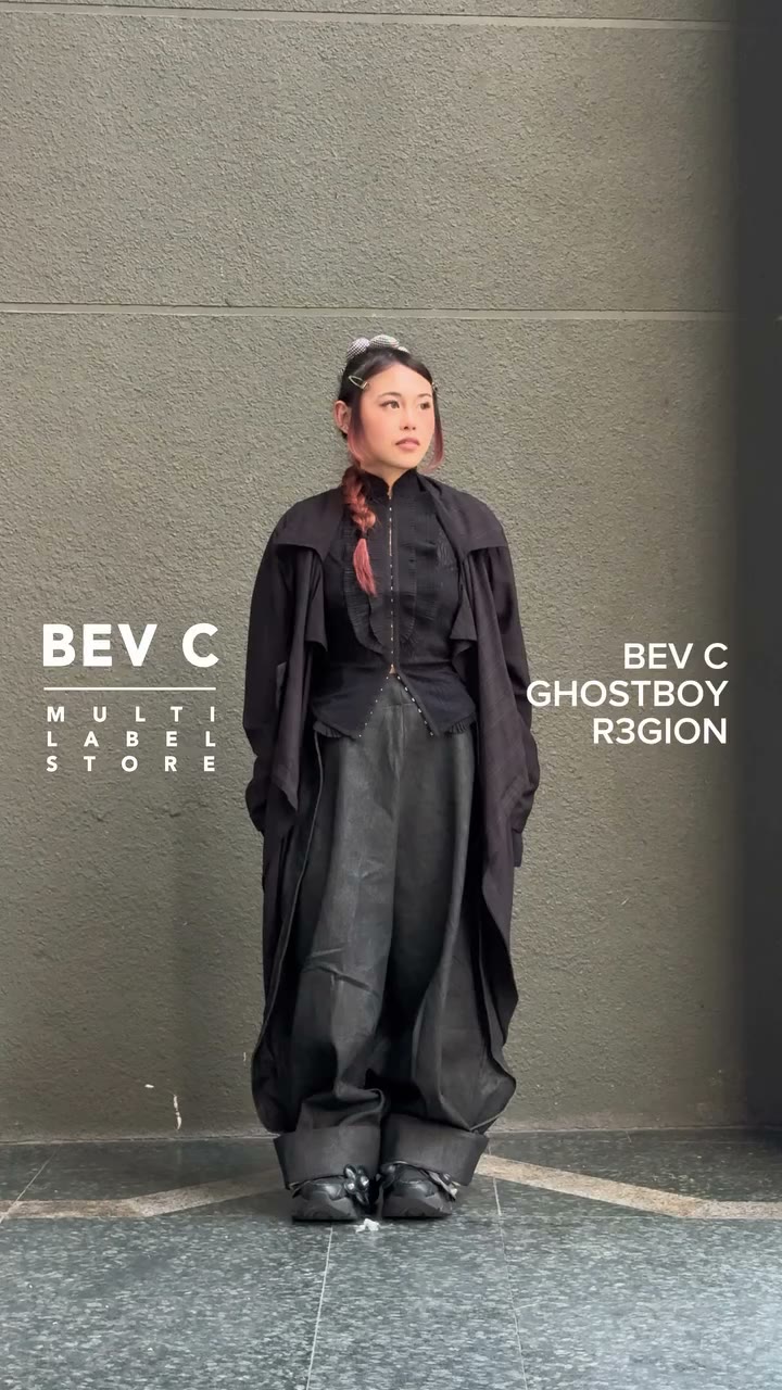 [ KAWAN KAWAN STYLING GUIDE ] -Saiyan Jacket Blazer in Black from BEV C -Viola…