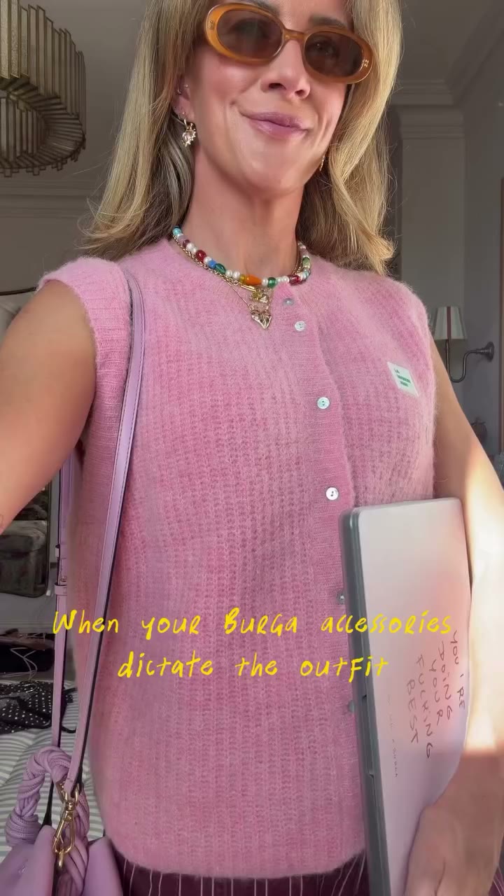 ad When you get all the outfit inspo you need from your @burgaofficial…
