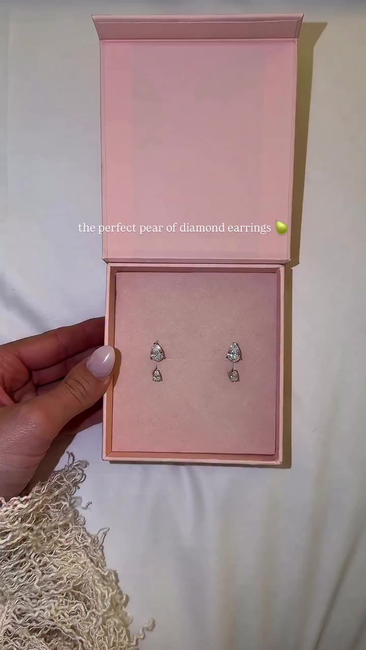 The perfect pair of pear stud earrings 💎🍐 #blingz