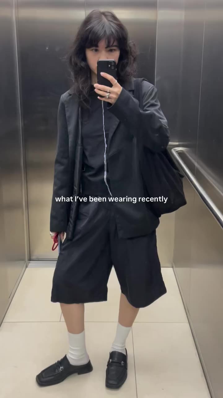 proud outfit repeater #ootd #outfitinspo #outfitrotation #styleinspo #fitcheck