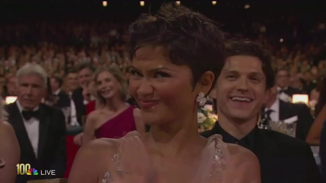 Mėgstamiausias #Emmy apdovanojimų momentas: #Zendaya ir Tomas Hollandas „Emmy“…
