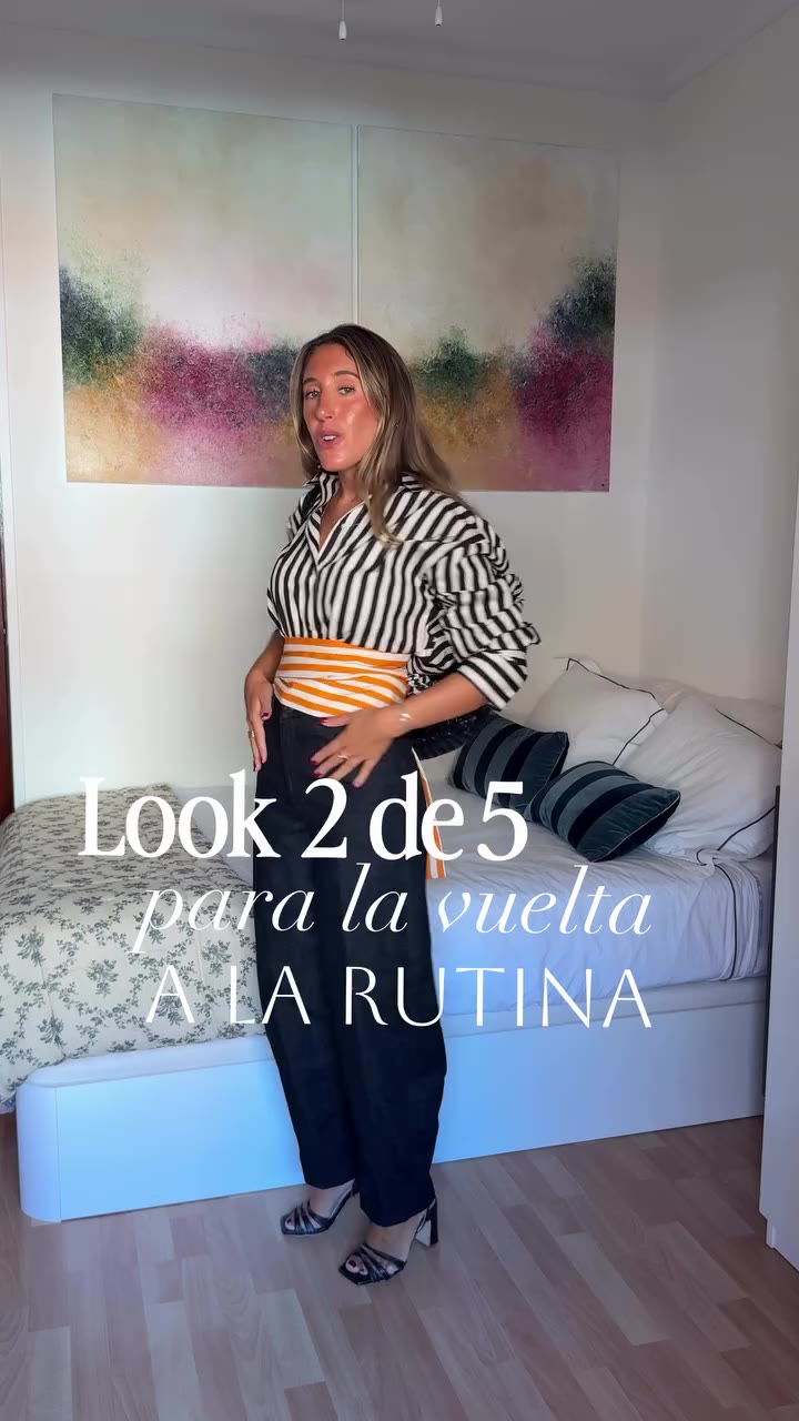 Look 2 de 5 para la VUELTA a la RUTINA. Especial fajines✨ Siempre hay que ir…