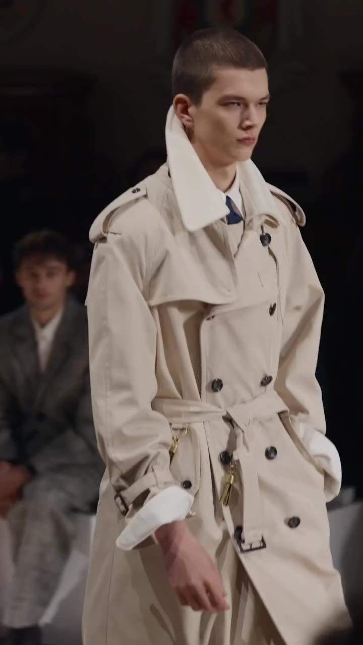 Autumn/Winter 2026 KENT&CURWEN Look 36. #kentandcurwen Video: @tayo.rap