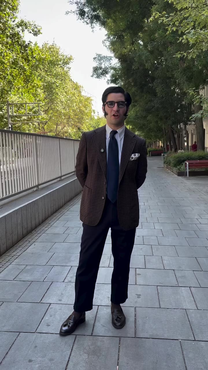 ¿Por qué uso camisas "button down" con corbata?