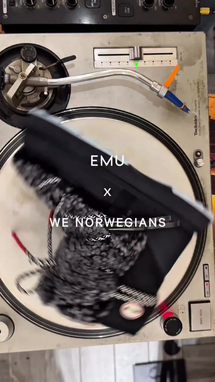 Meet the EMU x WN Blurred Teddy. Plush teddy sheepskin meets EMU’s signature…