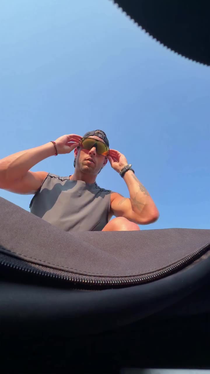 @tom.r.black’s marathon journey continues with an 18 mile run in the city…