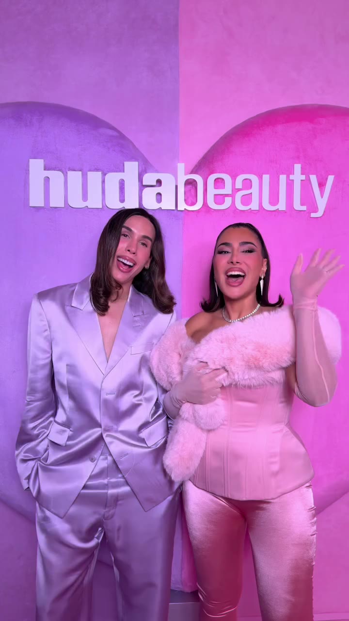 We went to @hudabeauty ‘s masterclass with @makeupbyariel to learn from the…