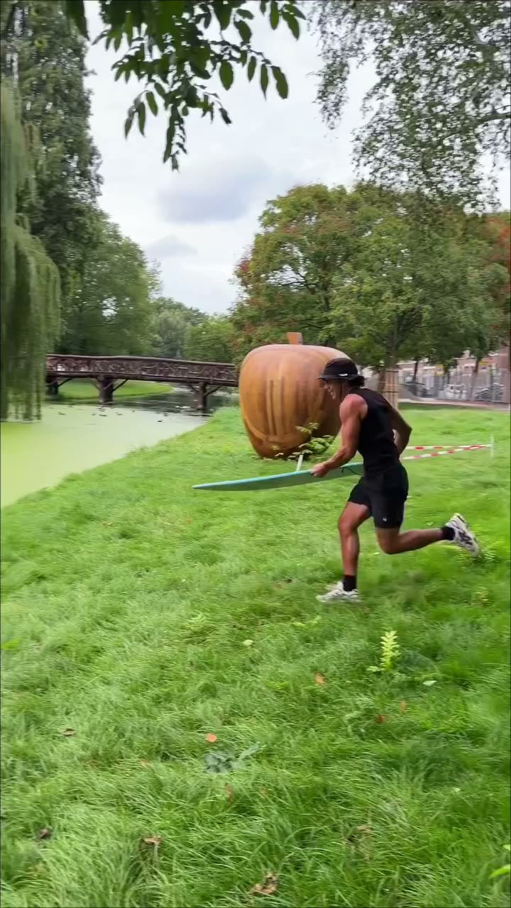 The skim marathon stops when I get my @asics wet 🏄‍♂️ @footlockereu #ad