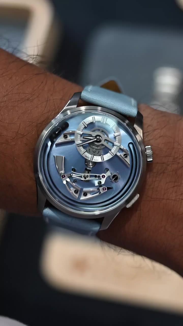 So excited to be at the 3rd @torontotimepieceshow happening next weekend!…