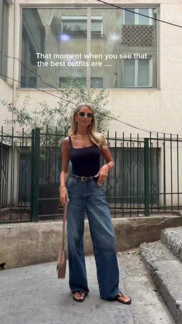 simple outfit 🖤 #minimaliststyle #minimalstreetstyle