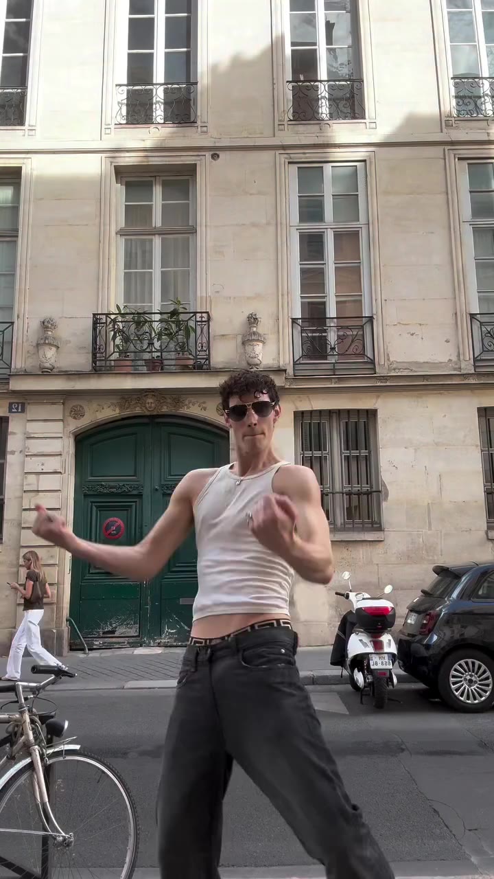 louder come on