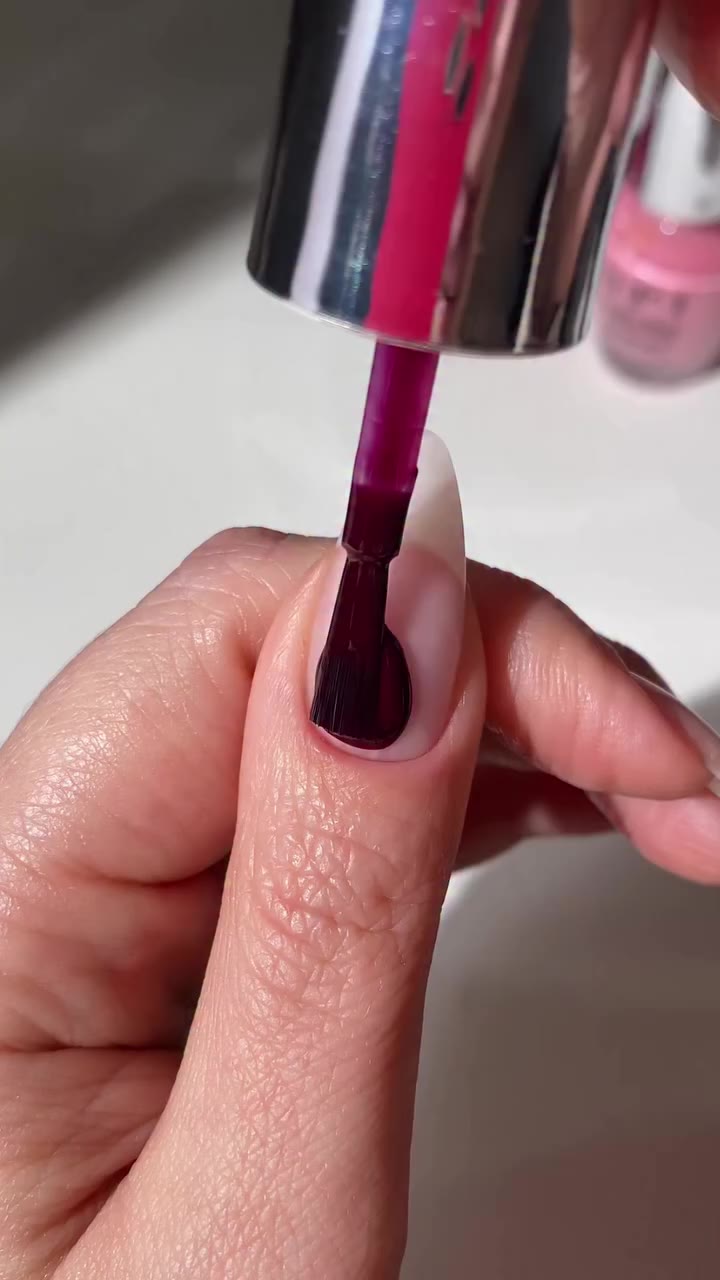 Burgundy aura nails 🔮 The perfect long-lasting fall mani using all Infinite…