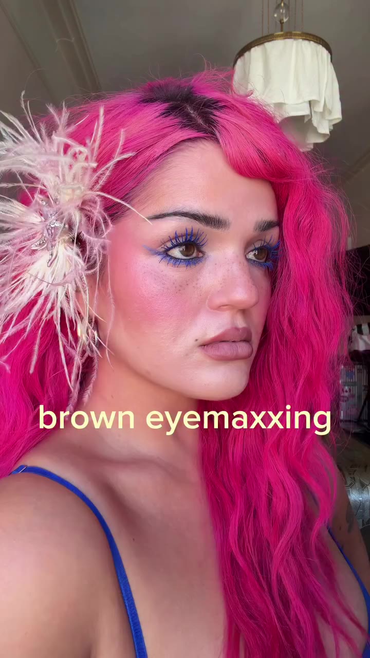 aka how to make those suckers POP💥💙 #makeuptutorial #browneyes products…