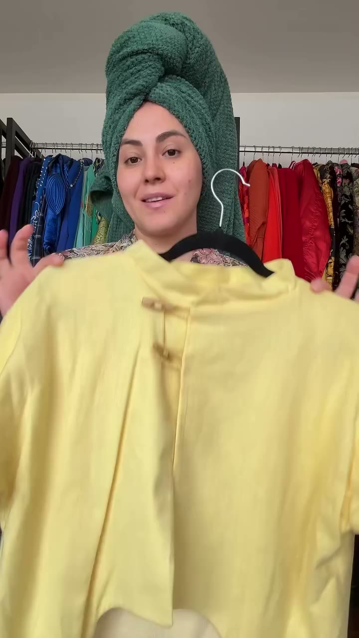 Ijole mano pero que bonito diseñamos en México caray! 🌻🐬🐥🩵 Blusa…