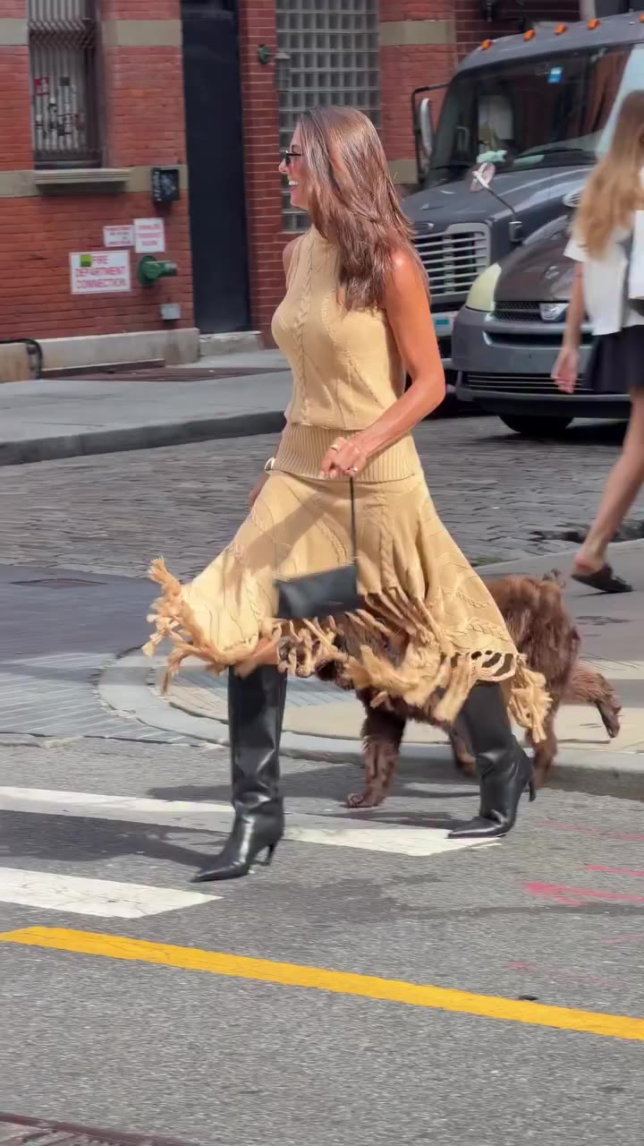 fall is for fringe and the @michaelkors Laila Pochette !!!