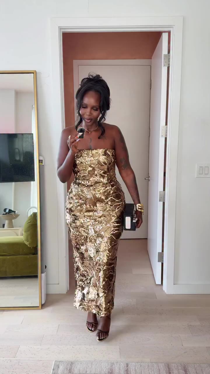 someone said I look like an Oscar award and you’re not wrong queen 🤭 anyway…
