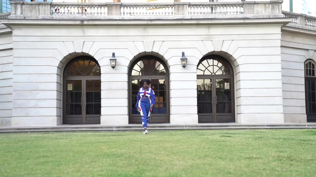 ELEVE’S BEHIND THE FASHION ✦ with WAIFU ANGEL ZANY SMILES There’s a special…