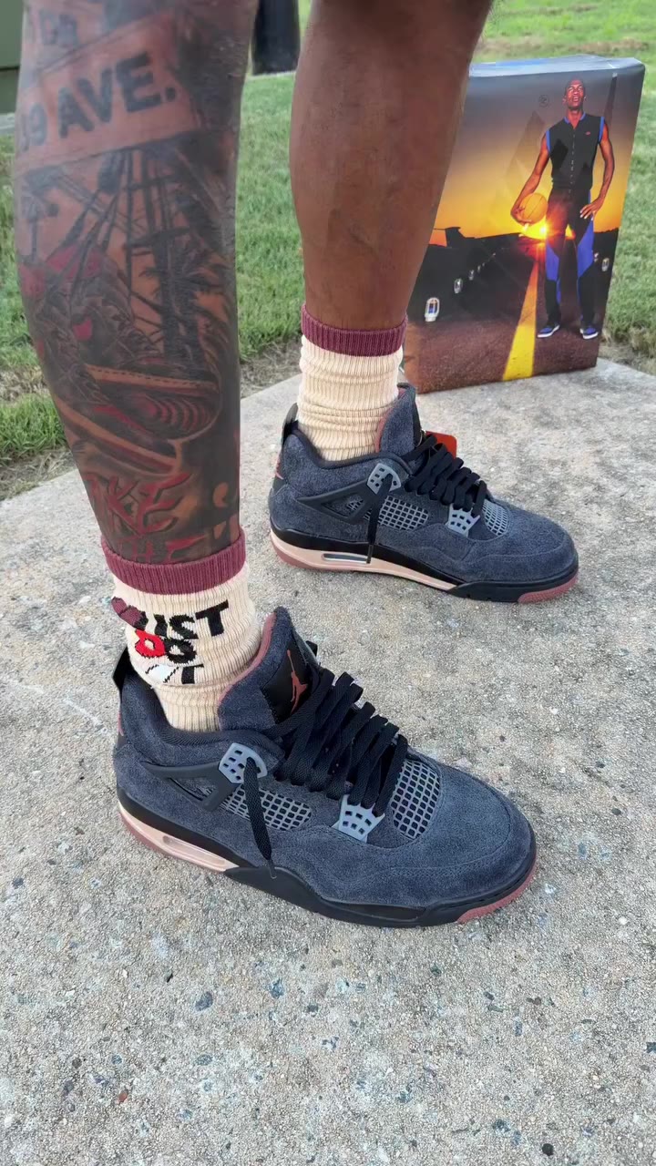 🇬🇧🇬🇧 4s ON FEET 👀👀 WHATS YOUR THOUGHTS ON THIS PAIR?? #sneaker…