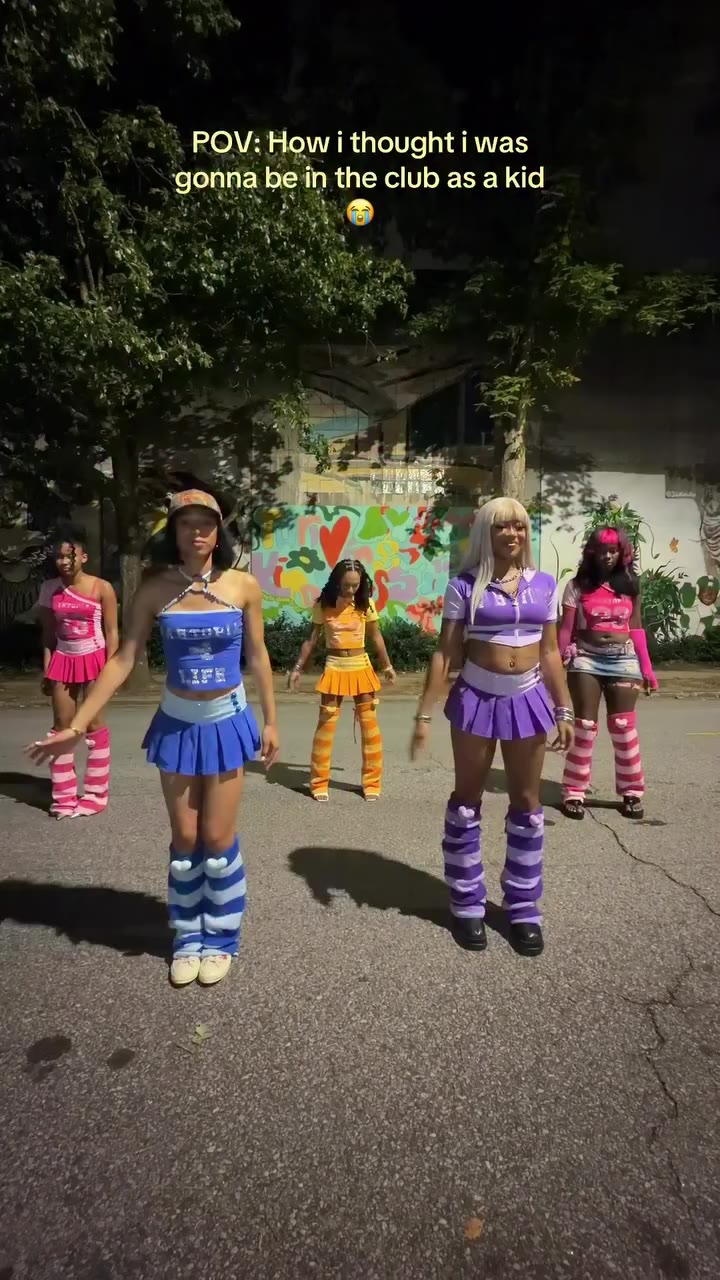 THE ADULTHOOD WE WERE PROMISED😫💖😭 SHOP our “FAB GIRLS” collection now, LINK…