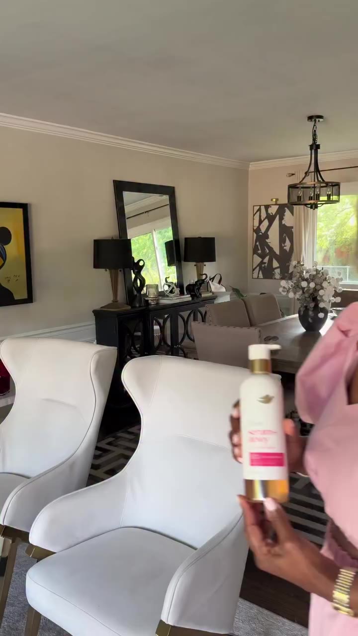 Have you tried the new @dove Serum+ Oil Body Wash? #ad It has been my favorite…