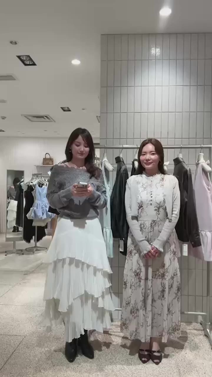 梅田エスト ポイント10倍 Shop Cruise Live @___yuki.k___ 157cm 本社 @iroas_iod 167cm 梅田エスト…