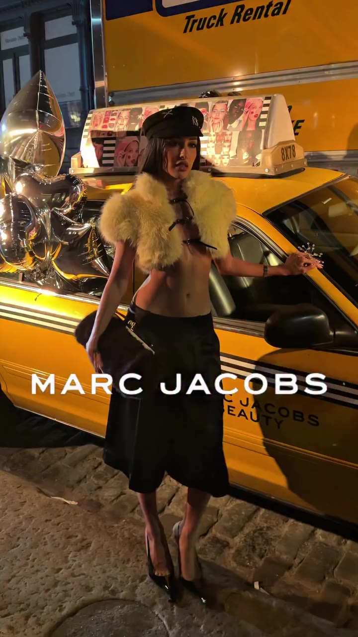 FASHION GIRLS!! I JUST POSTED MY FAV GRWM OF ALL TIME!!! @marcjacobsbeauty…