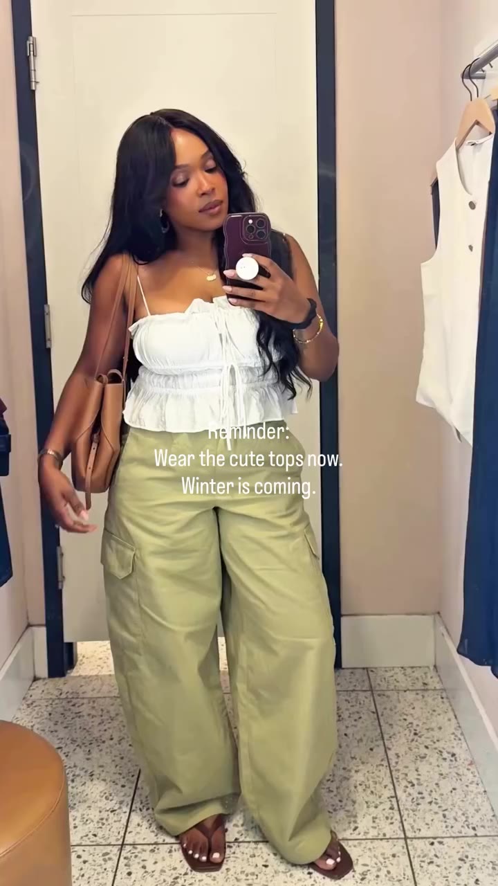 Gentle reminder - winter is in fact coming! Get those outfits out, girl! Top…