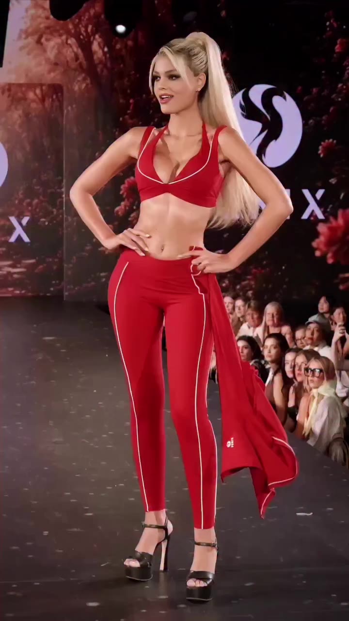 New York Fashion Week 2026 Designer : @fenixstore.cr production…