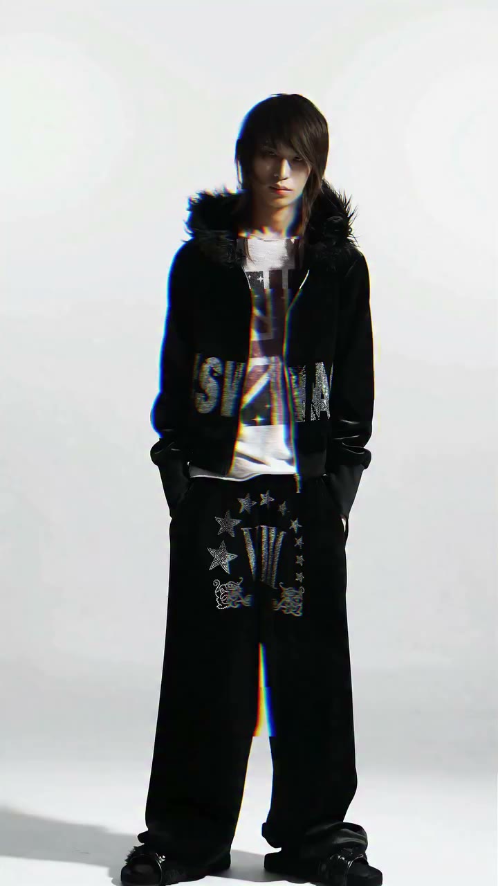 Rhinestone-embellished plush hoodie STARTEXCEEDEND 26FW Part.2 Online now. _…