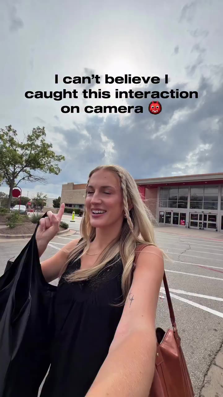 WHO GAVE HER THE AUDACITY 😂😂😂 miserable lady who probably hates her life!