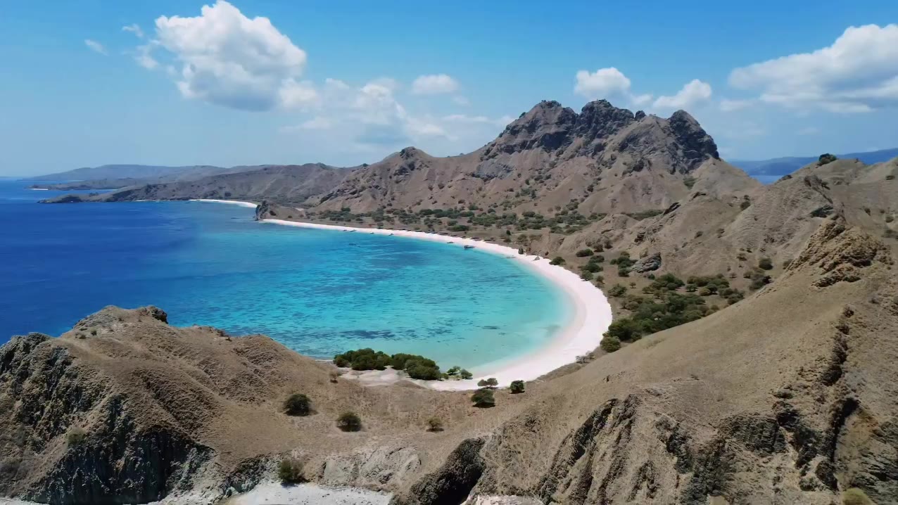 2026 Birthday Trip made perfect w my favourite people ! Labuan Bajo island…