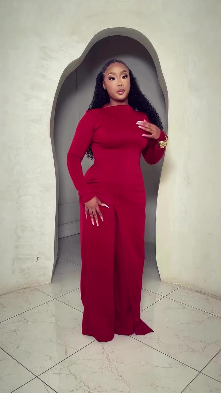 Some outfits just make life easier. The Ebony Grace Ensemble is elegant…
