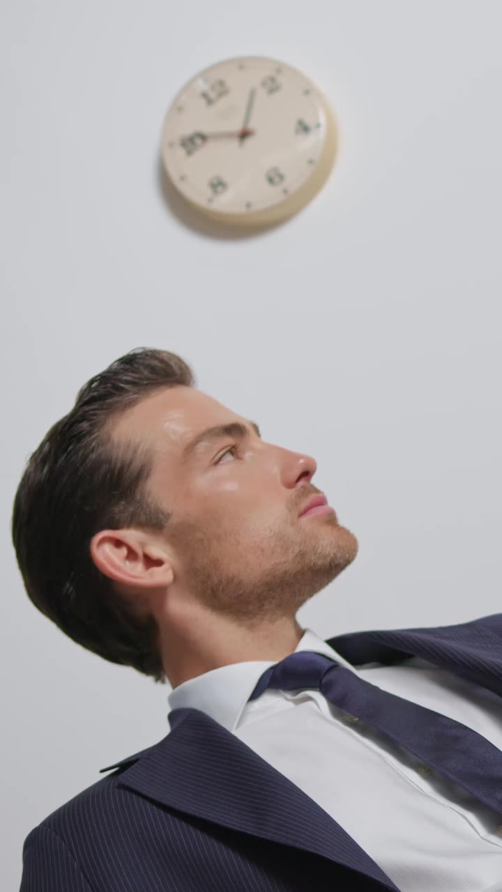 As the city accelerates, true sophistication is choosing your own pace…
