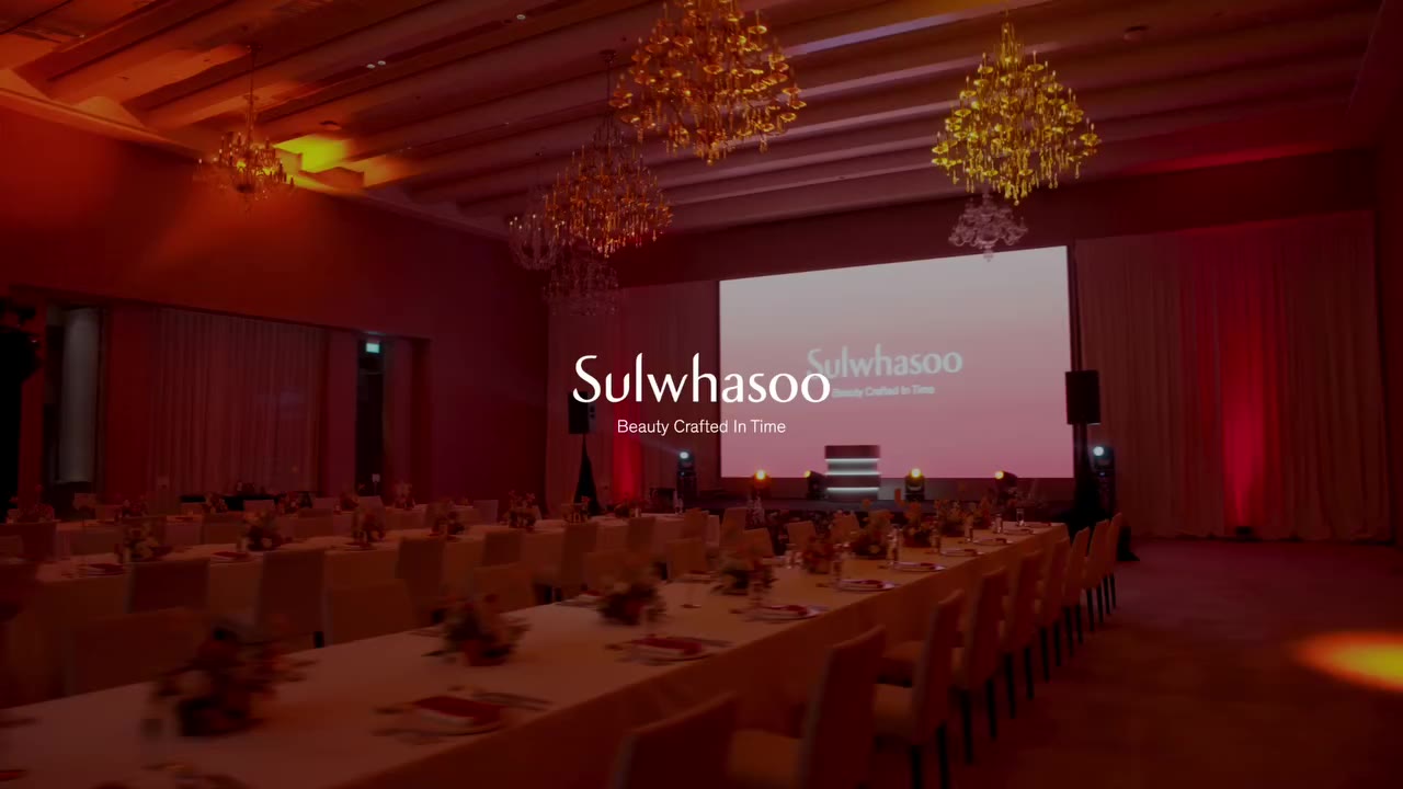 An Evening in Celebration 🧡 At The Edition Singapore, Sulwhasoo welcomed its…