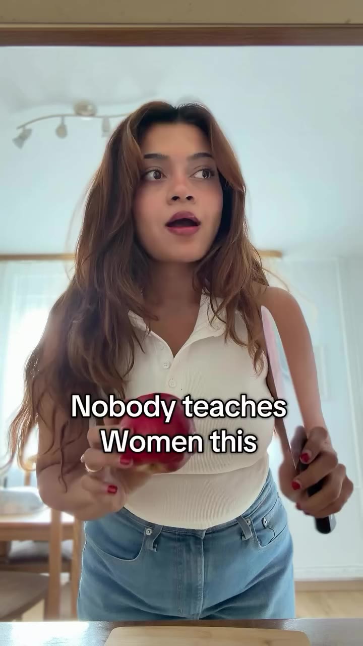 Nobody teaches women this! How to receive gracefully ✨. We are often taught to…