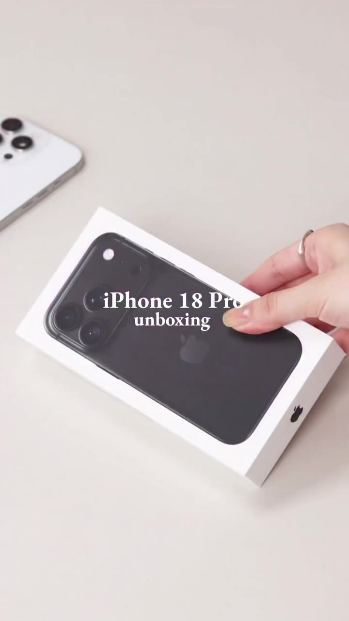 🪩 iPhone 18 Pro Setup #iPhone18 #iPhone18pro #apple #appleunboxing