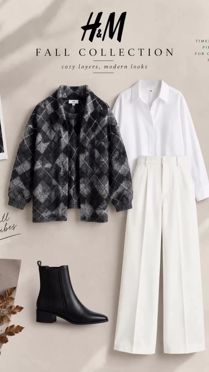 Do you girls remember the viral scarf sweater from last year? It’s finally…