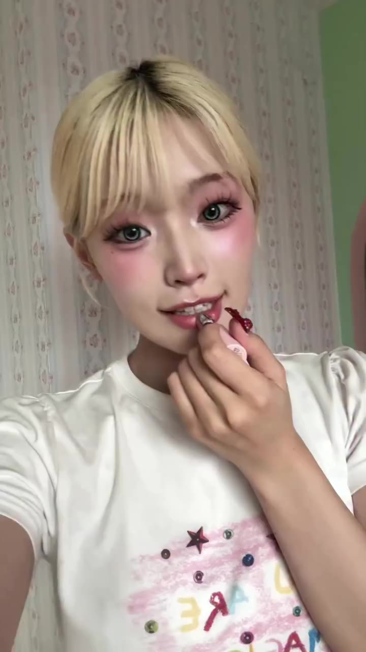 ＼即興／ピンクまみれコーデ🎀🩷リップに合わせてコーデ組むの楽しすぎるのでシェアハピ🎵 使ったアイテムは、ちふれ ラスティング…