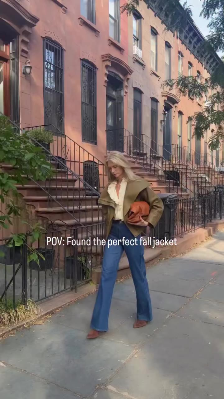 Found the perfect fall jacket🍁 Comment SHOP below to receive a DM with the…