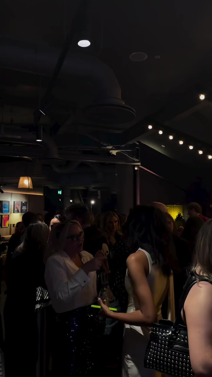 A night celebrating Irish fashion 🤍 We were delighted to attend the Ireland…